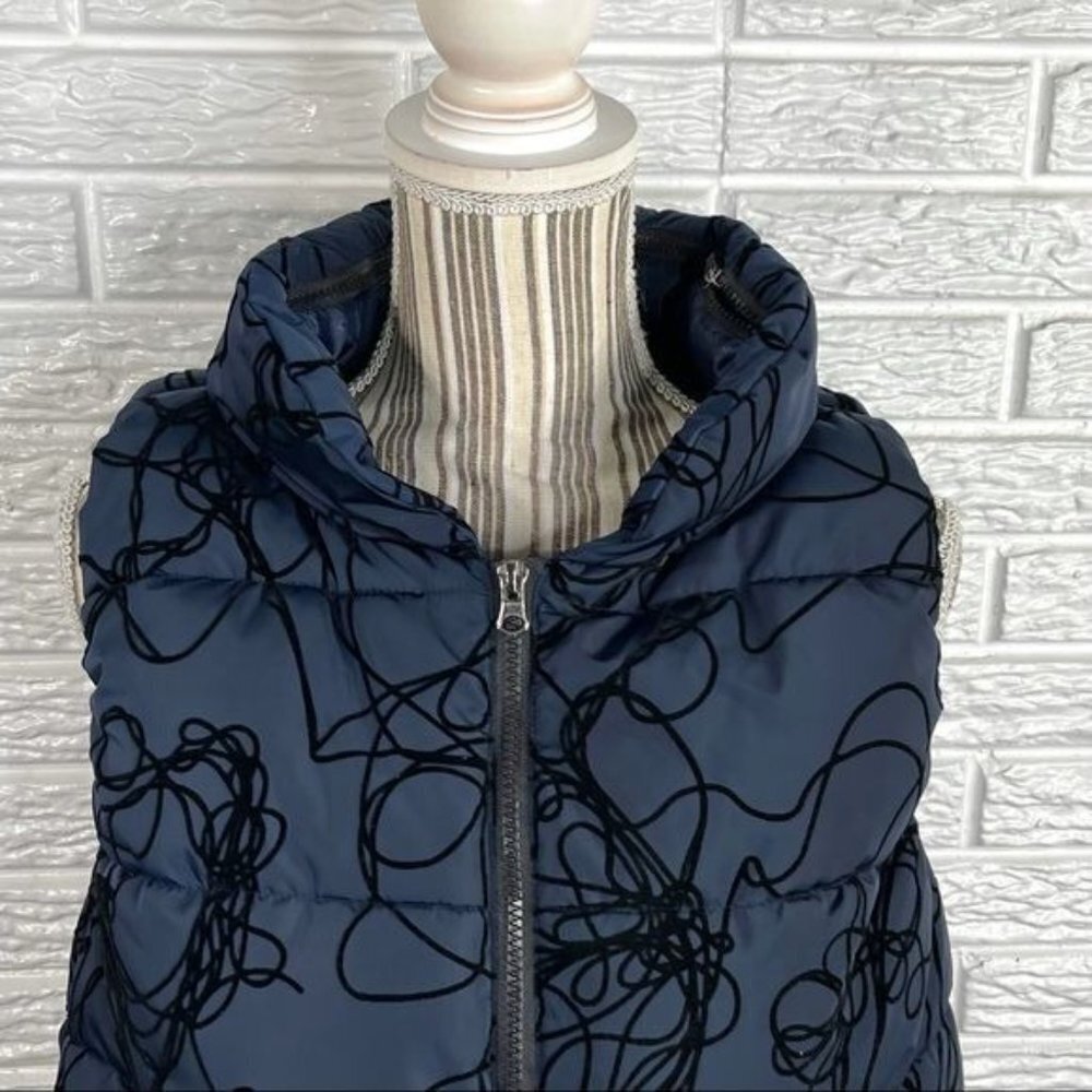 Calvin Klein Performance Puffy Blue Vest Black Velvet Squiggles Size Medium - Picture 2 of 9